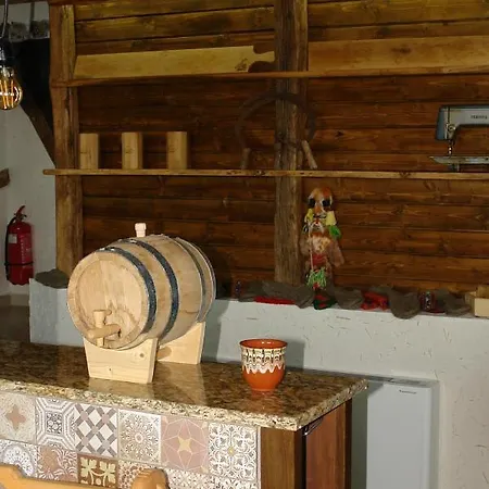 Πανσιόν шато еркеч